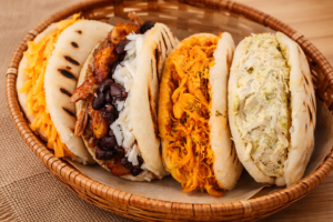 Lee más sobre el artículo Arepas Venezolanas. Prepáralas en 5 Pasos Sencillos